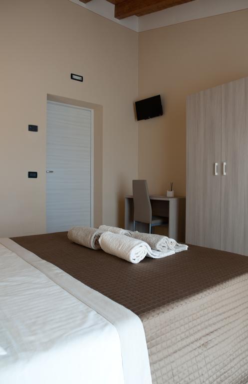 Al Borgo Alloggi Desenzano del Garda Eksteriør billede