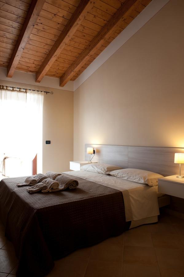 Al Borgo Alloggi Desenzano del Garda Eksteriør billede